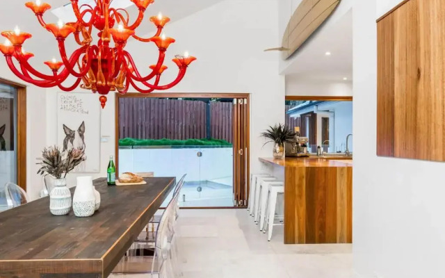 Your Luxury Escape One Coral