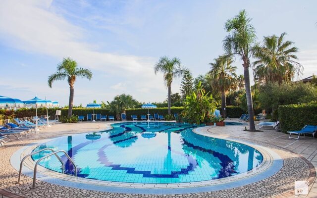 TONICELLO Hotel Resort & SPA