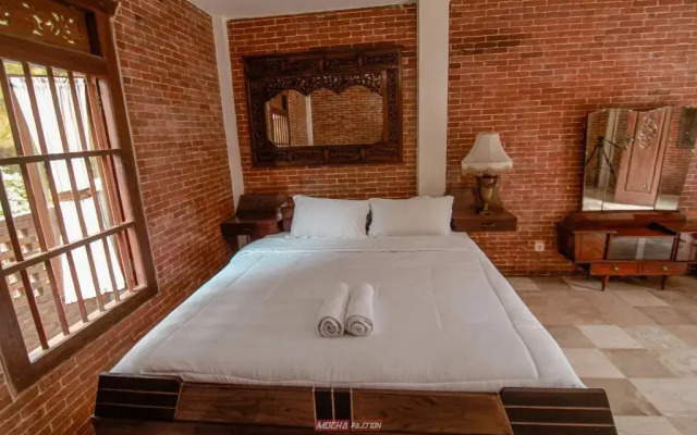 Joglo Kecombrang Bromo