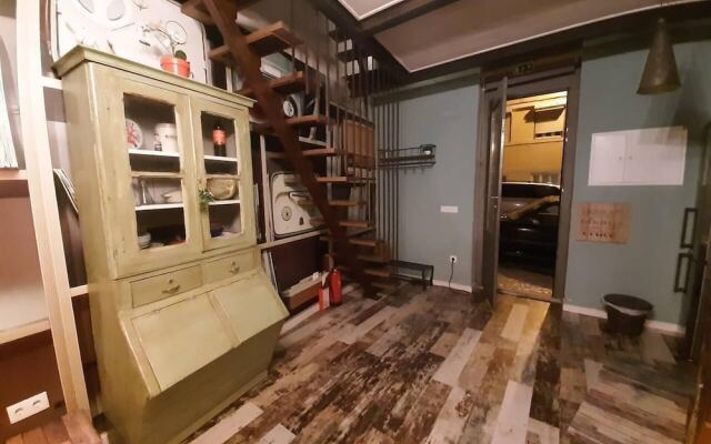 Stunning 2-bed House in Beautiful Area of Lisboa