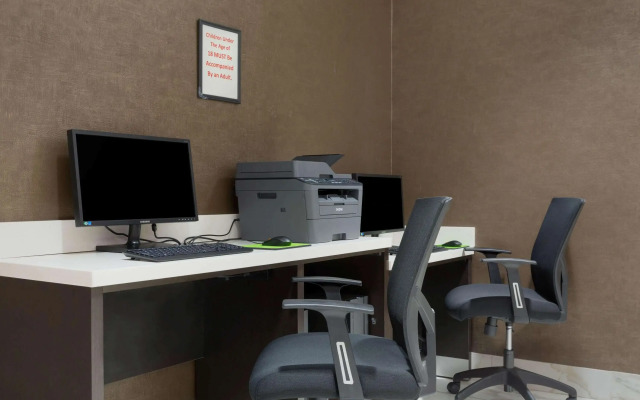 La Quinta Inn & Suites by Wyndham Branson