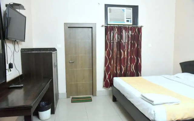 Hotel City Grand