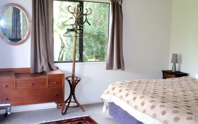 Wharepuke Subtropical Accommodation