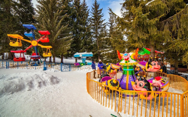 Вилла Amiranis Parki