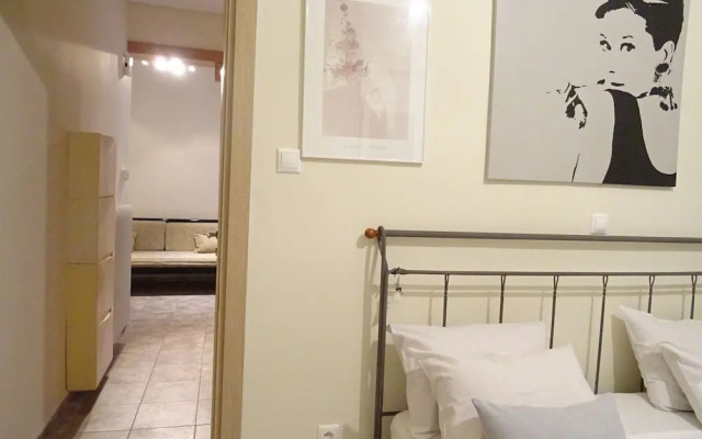 Nice & Cool Studio near Katechaki Avenue