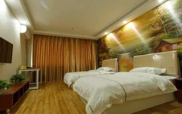 Tongling Xingfu Inn