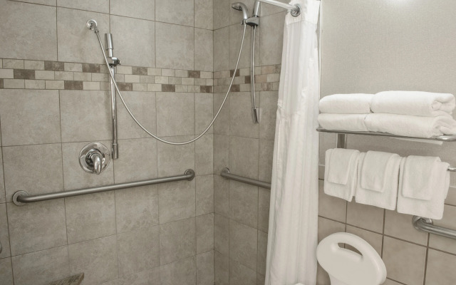 Holiday Inn Fargo by IHG