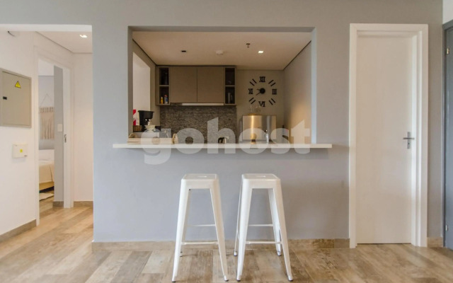 Acogedor apartamento con balcón y parilla 1D002