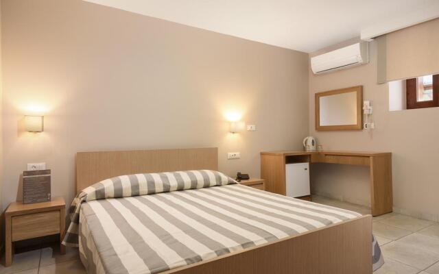 Morfeas Hotel