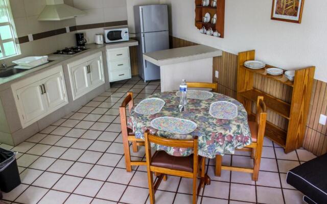 Privada 400 Casas & Suites