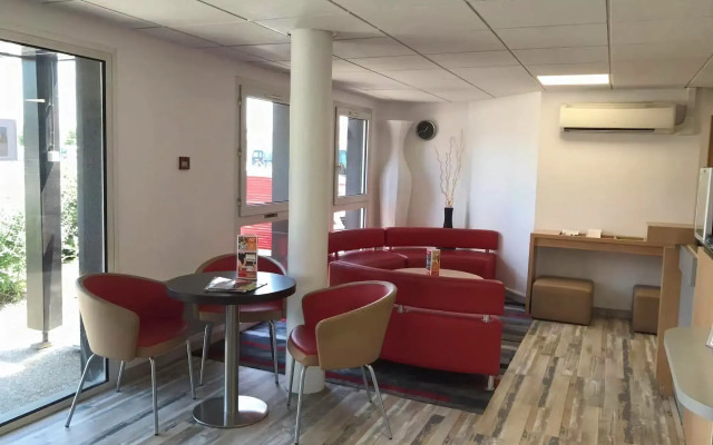 Kyriad Direct Agen-Castelculier