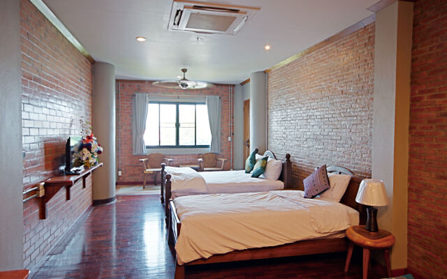 Saengpanya Home Boutique Hotel - SHA Plus