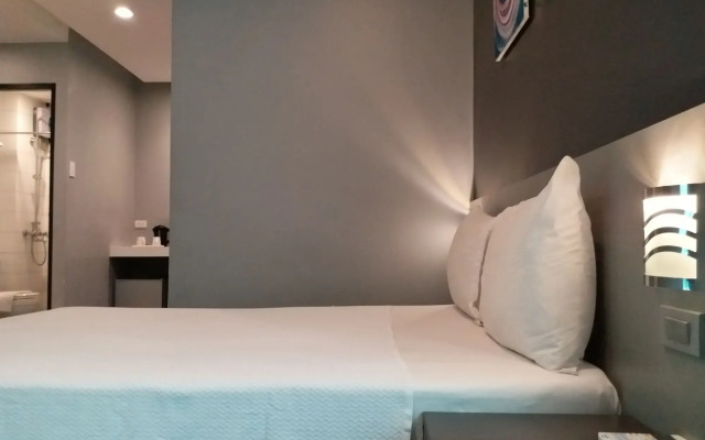 Leez Inn Malate