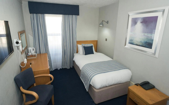 Falcon Hotel