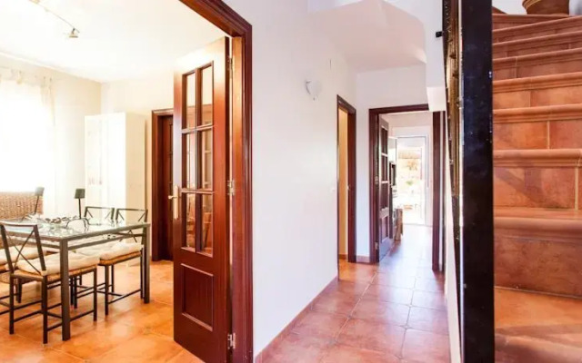Casa Salteras