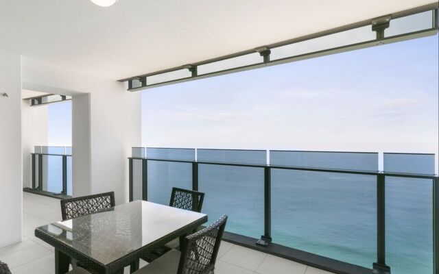 Soul on the Esplanade - HR Surfers Paradise