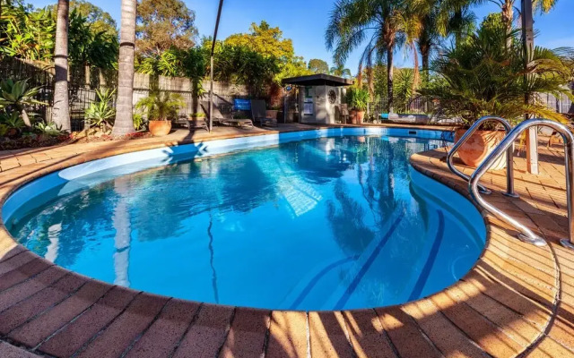 Esk Caravan Park & Motel