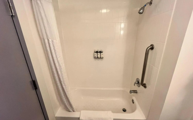Comfort Suites Mahwah - Paramus
