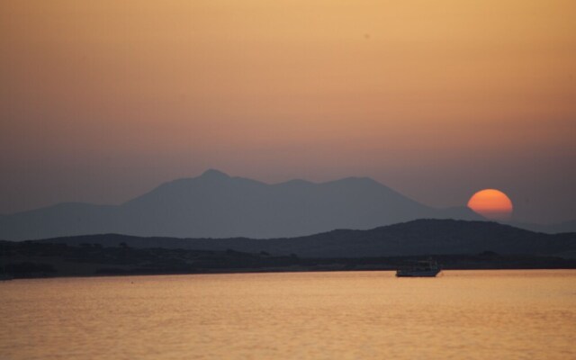 Oliaros Seaside Lodge