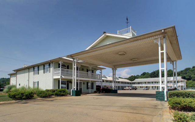 Key West Inn - Childersburg