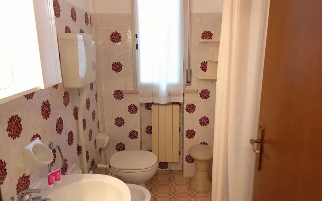Attractive Apartment With Private Garden