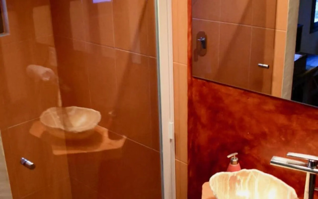 Magnolias Boutique Suites & SPA