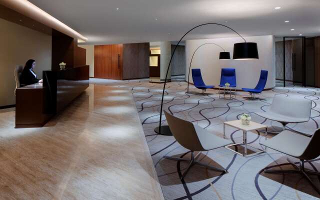 Radisson Blu Hotel, Dubai Deira Creek