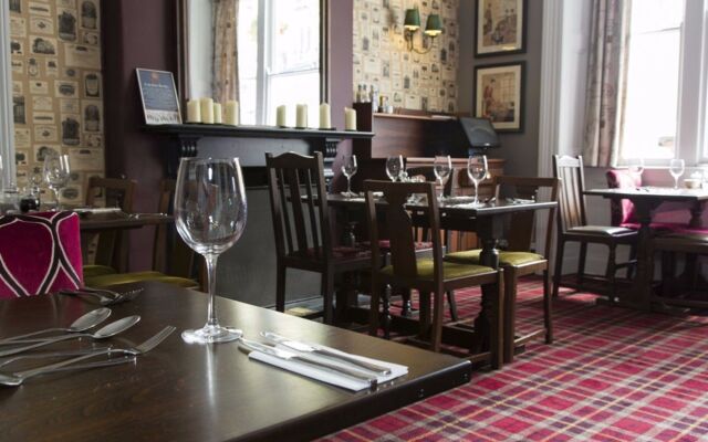 George Hotel