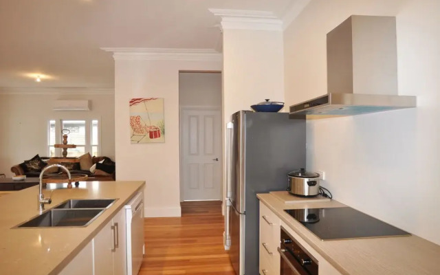 Paperbark Homestead - Pet Friendly