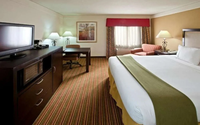 Holiday Inn Express Litchfield