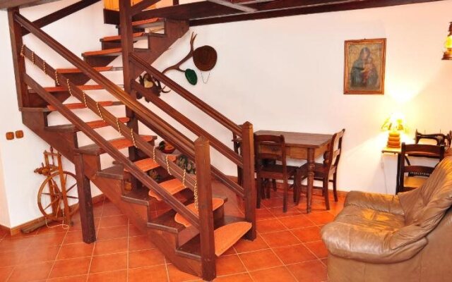 Hilde's Residence