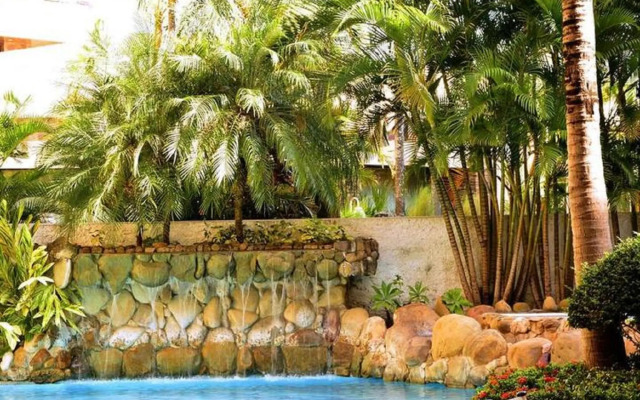 Yotau All Suites Hotel