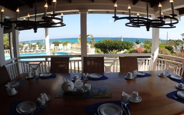 Tumac Villa, 4BR by Jamaican Treasures