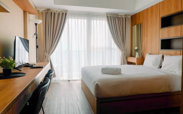 Warm Design Studio Apartment at Casa De Parco – Guest Rooms – Legok