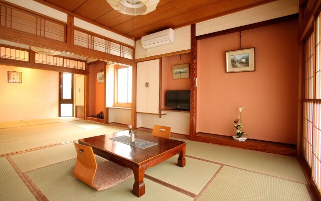 Tsukasaya Ryokan