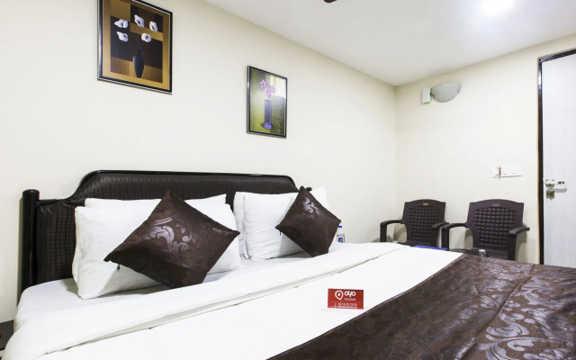 OYO Rooms Vashi APMC Market