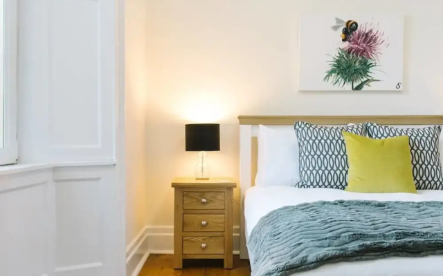 JOIVY Great Location! Heart of City Centre 3bed Apartment
