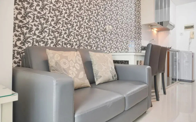 Nice And Comfort 1Br Apartment At Woodland Park Residence