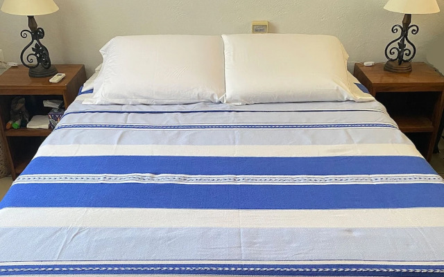 Zandoyo Bed & Breakfast