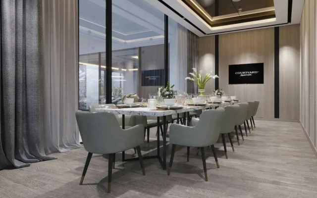 Courtyard by Marriott Danang Han River