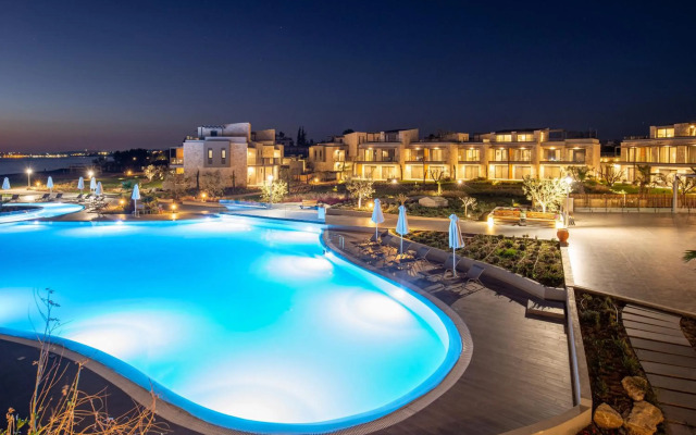 Portes Lithos Luxury Resort