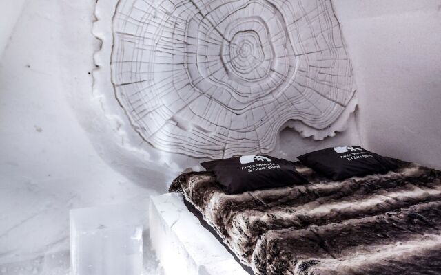 Arctic SnowHotel & Glass Igloos