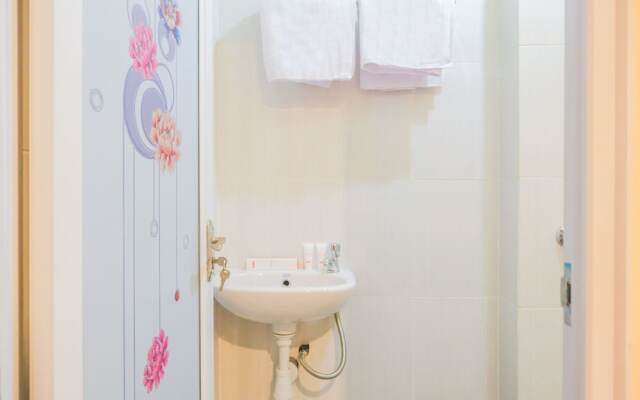 The Trend by OYO Rooms
