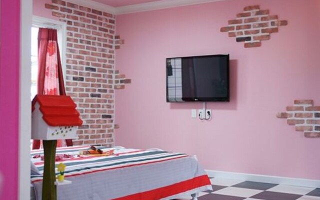 Busan Hollywood Pension