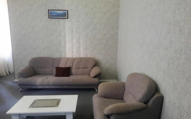 Apartament on Nizami street 6 rooms