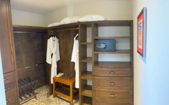 Three BR Residence at Hacienda Encantada