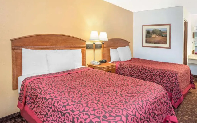Days Inn Kingdom City