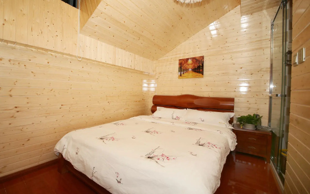 Zhouzhuang Nostalgia Town Theme Hostel