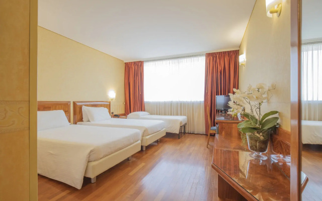 Montresor Hotel Tower