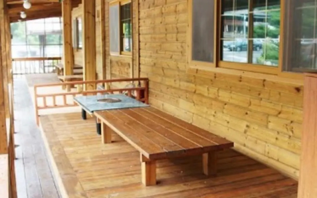 Ulsan Baenaegol Garden Pension